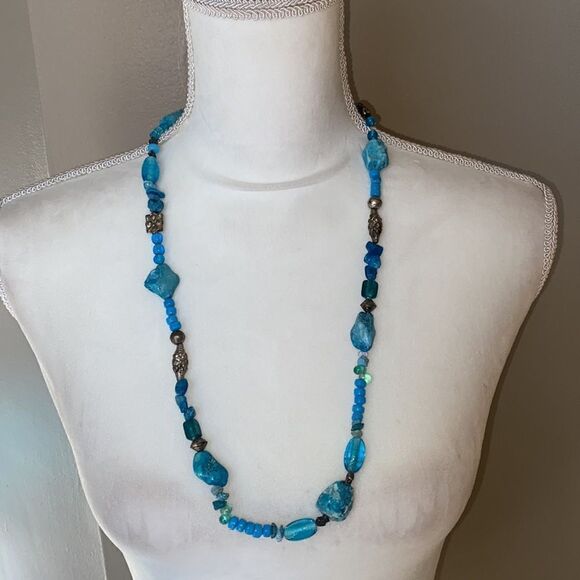 Vintage Turquoise Beaded Necklace!  - Picture 3 of 11